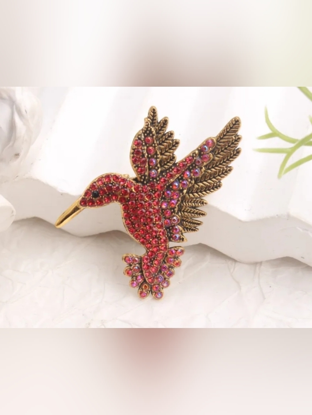 Trendy Red And Gold Humming Bird Brouche NIP.
